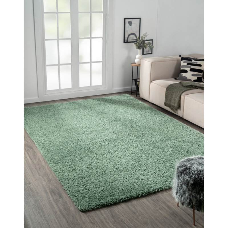 Lush shaggy carpet in  green, Rectangular 200 x 290cm