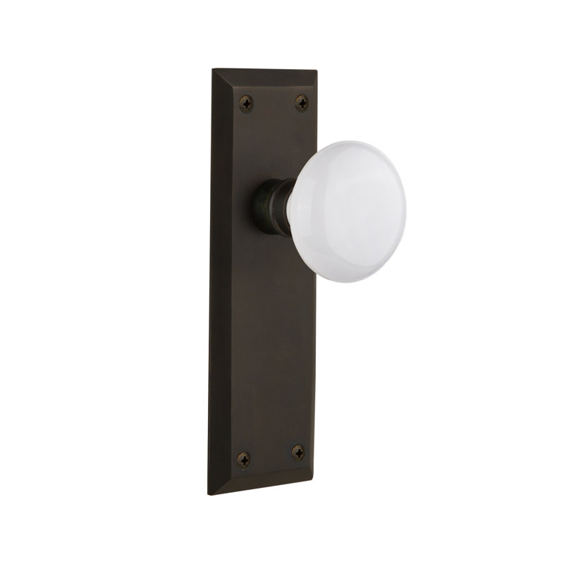 Plaque avec bouton de porte en porcelaine blanche New York, Bronze frotté à l'huile
