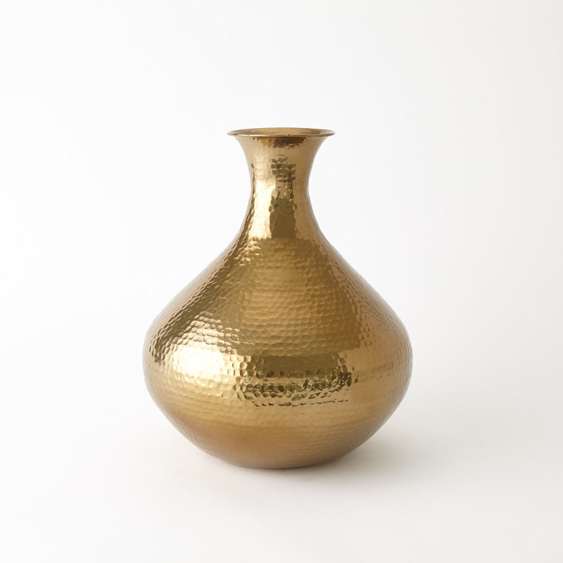 Vase de table en aluminium