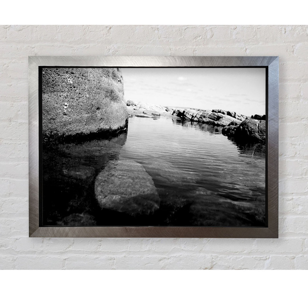 Ocean Rock Bay B N W - Einzelner Bilderrahmen Druck