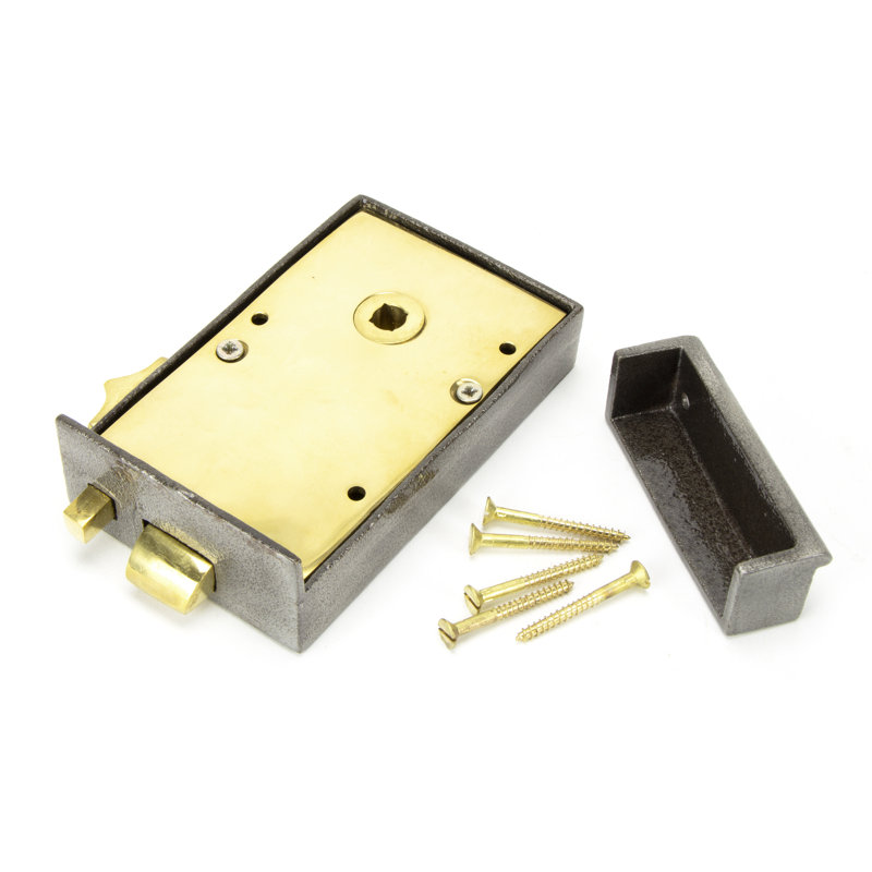 Bathroom Latch Iron