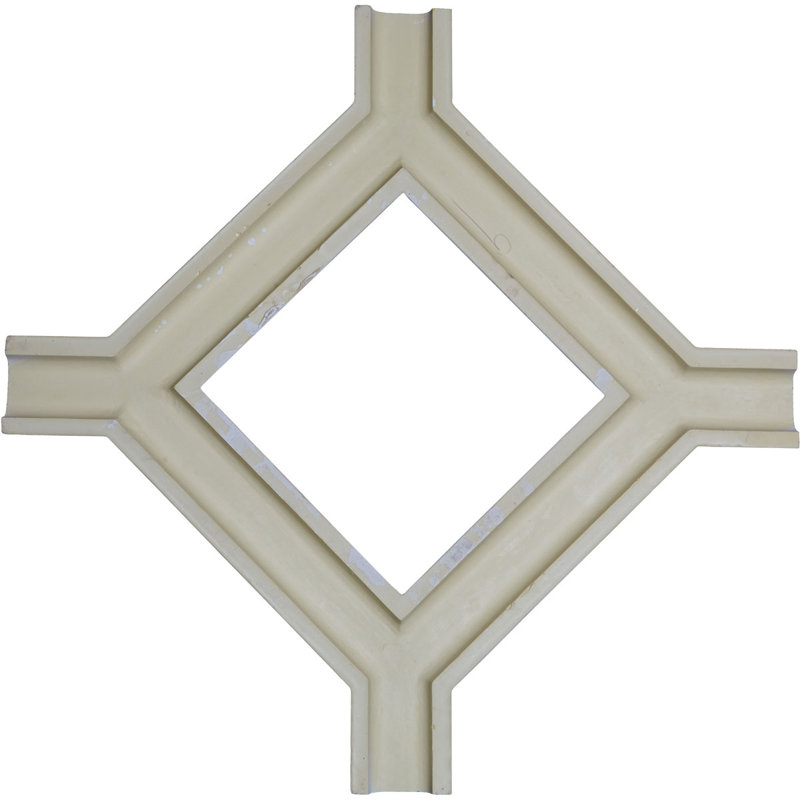 Intersection intérieure en losange pour système de plafond traditionnel à caissons de 5 po