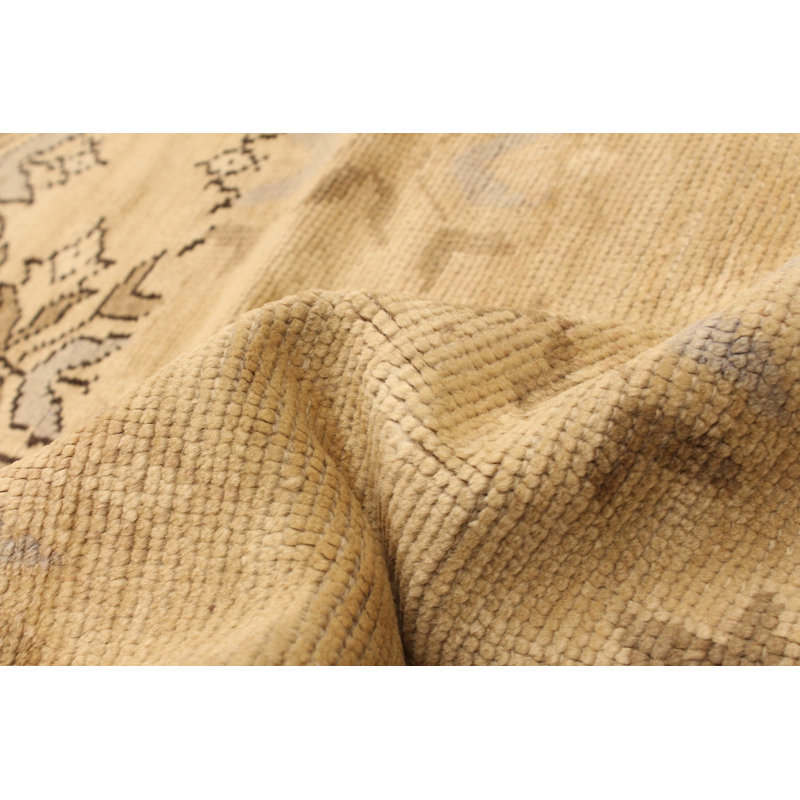 Tapis kaki clair Sufyaan 4 pi 10 po x 8 pi 7 po
