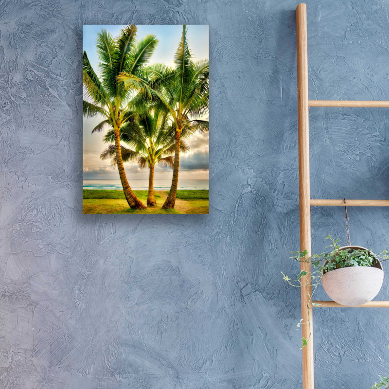 Triple Palm Triple Palm par Dennis Frates - impression sans cadre, H 24 po x l 16 po x P 0,2 po