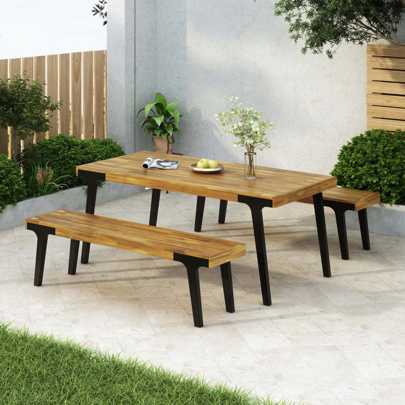 1 table à manger + 2 bancs à manger