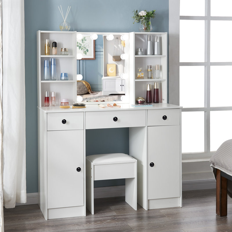 Fontella Vanity
