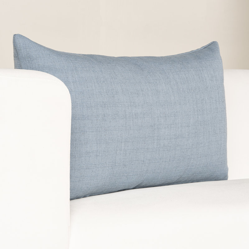 Coussin décoratif en faux lin Indy, Plumes, Bleu, Rectangle H 14 po x l 26 po