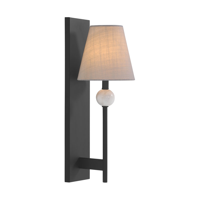 Marilina Wallchiere in Matte Black, Matte Black