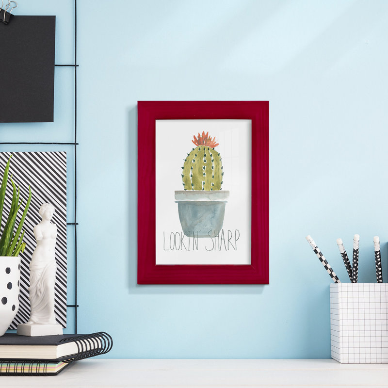 Sedona Punny Plant II encadrée sur papier, Rouge cerise, H 6 po x l 4 po x P 1 po