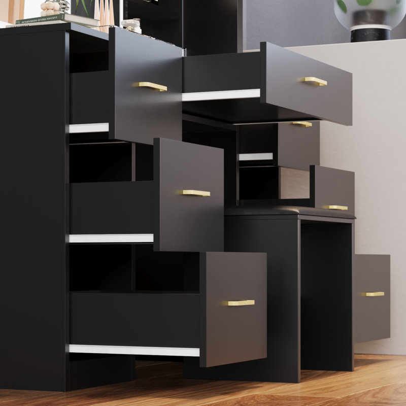 Irjat Vanity, Black