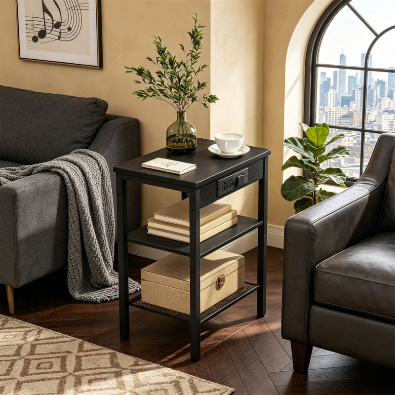 Table d'appoint avec station de charge, table de chevet à 3 niveaux avec tablette réglable, noir
