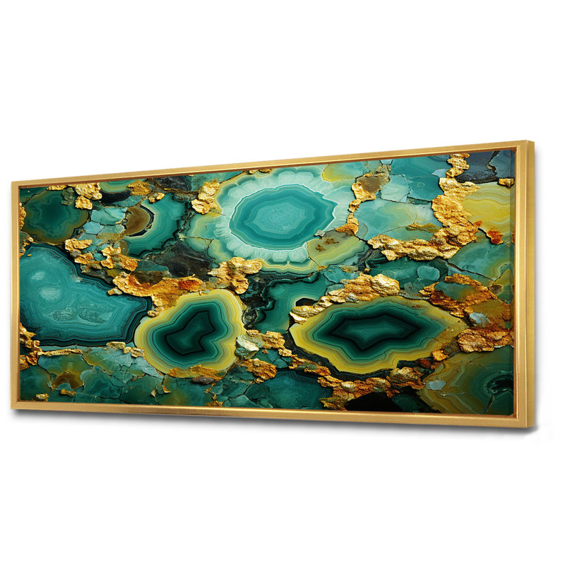 Amazonite dorée verte dorée - géode de pierre, art mural, Cadre flottant doré, H 28 po x l 60 po x P 1,5 po