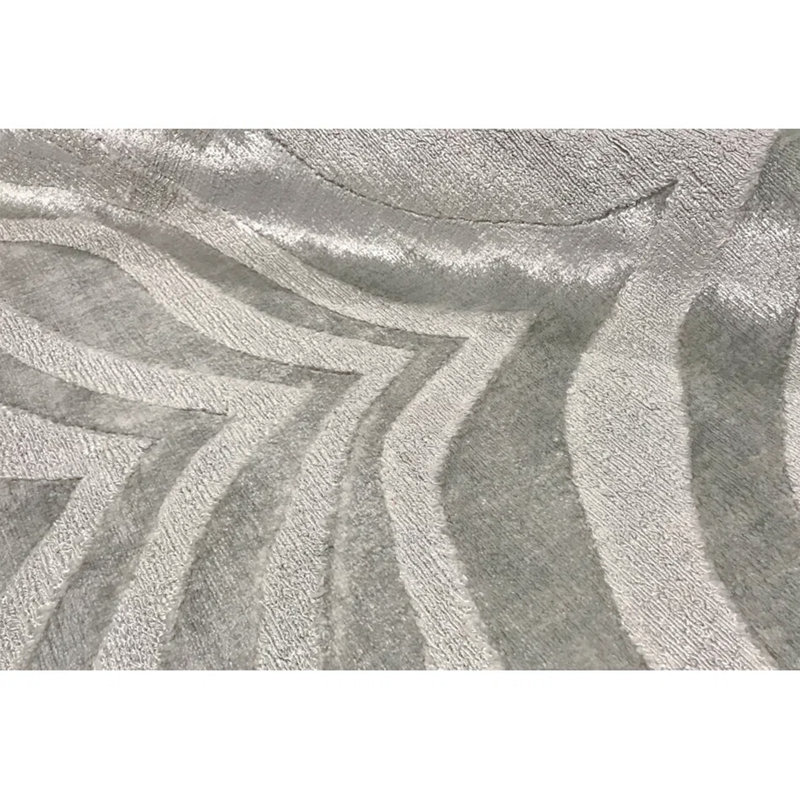 Area Rug in Gray