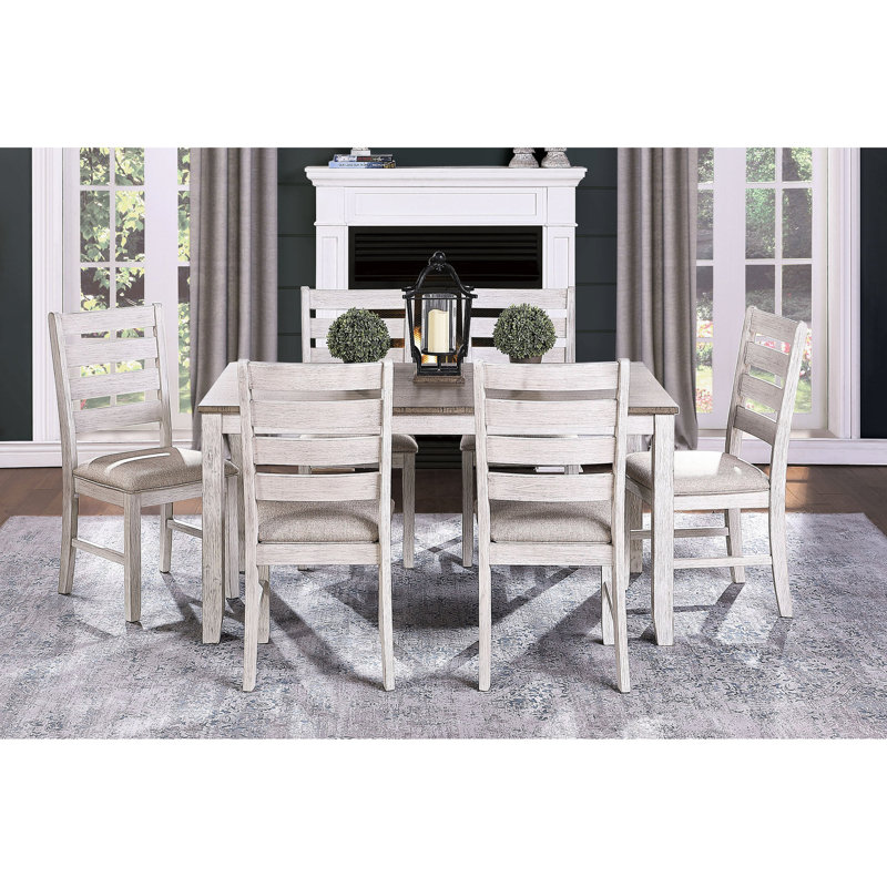 2 chaises de salle à manger 2 pièces, blanc grisâtre, revêtement en tissu, structure en bois, transitionnel, siège rembourré blanc de 41 po de profondeur, conception transitionnelle, hauteur de siège de 39 po