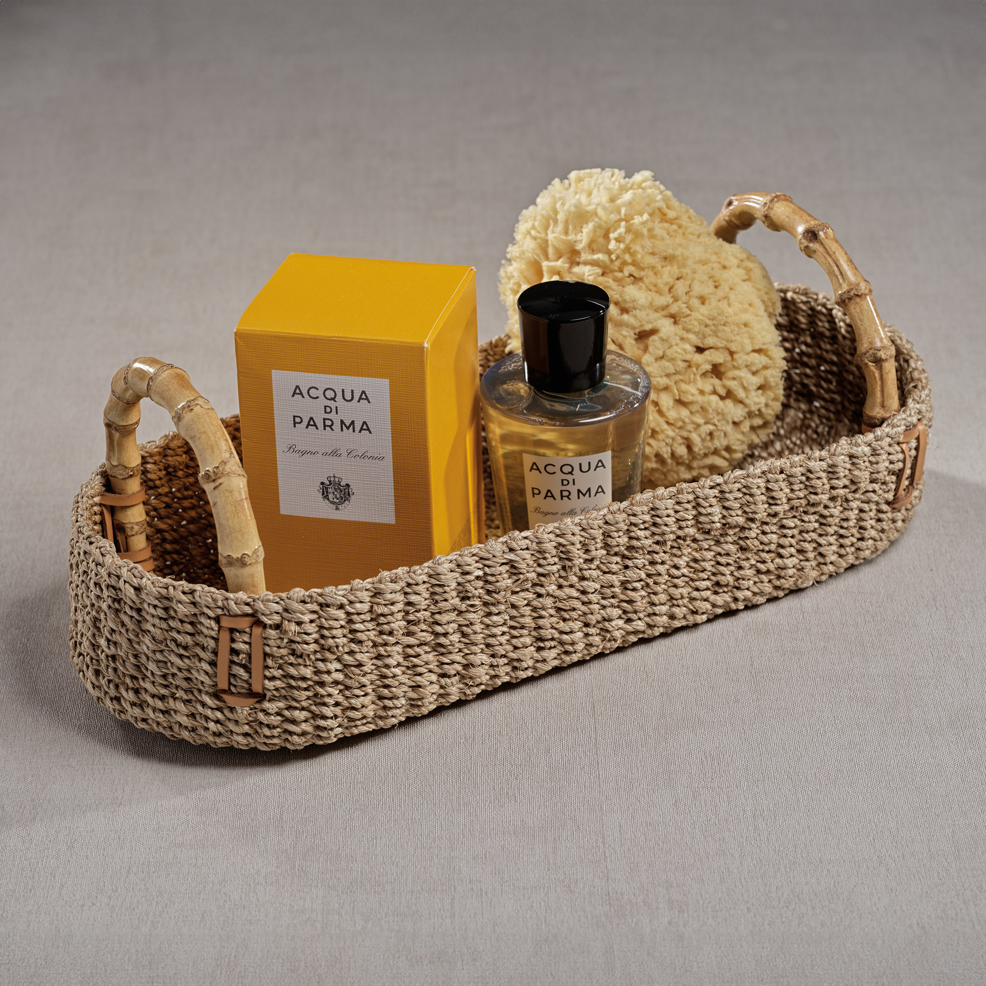 Oval Abaca/ Bamboo Tray, 2.5" H x 6" W x 14" D