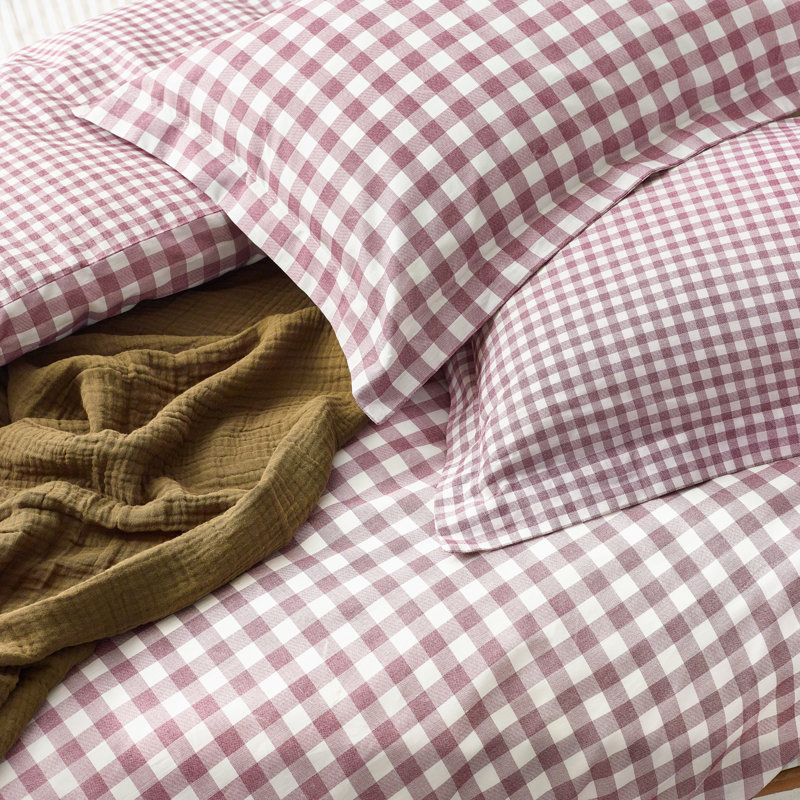 Barton Gingham Check Duvet Cover Set, King Duvet Cover + 2 Standard Pillowcases, Red/White