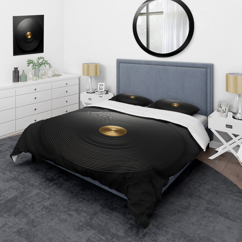 Black and Gold Vinyl Serenade II BeddingMicrofiber / Polyester Duvet Cover Set, King Duvet Cover + 2 King Shams