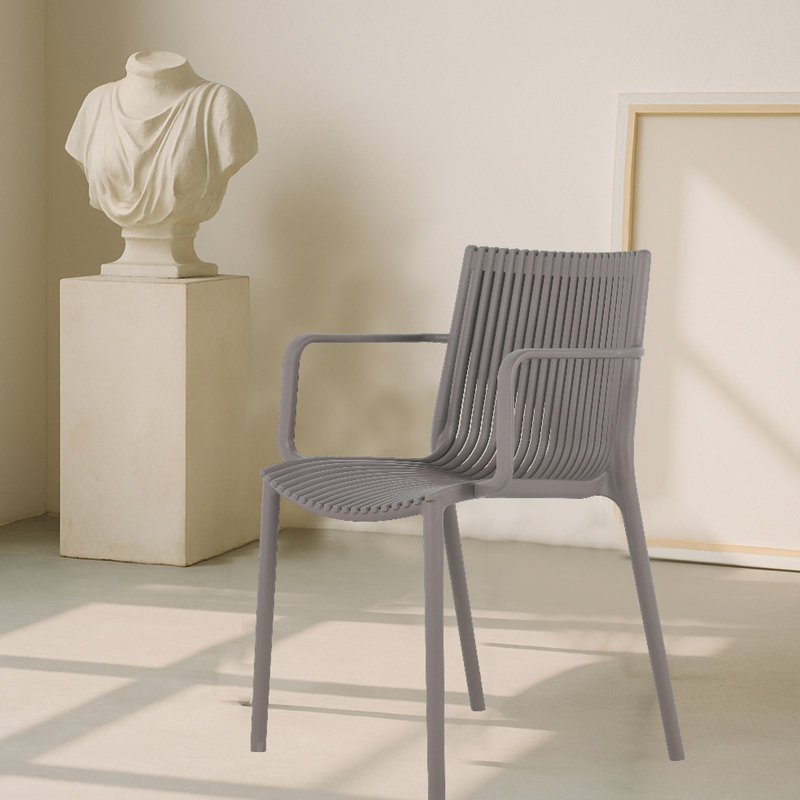 Holiday - Fauteuil empilable moderne en plastique 4 pièces pour une utilisation intérieure / extérieure - Dossier ergonomique à lattes, matériau PP toutes saisons, gris chaud - Patio, balcon, café
