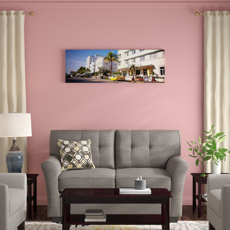 « car parcé devant un hôtel, miami, floride », reproduction de photo sur toile, H 16 po x l 48 po x P 1,5 po, Toile tendue
