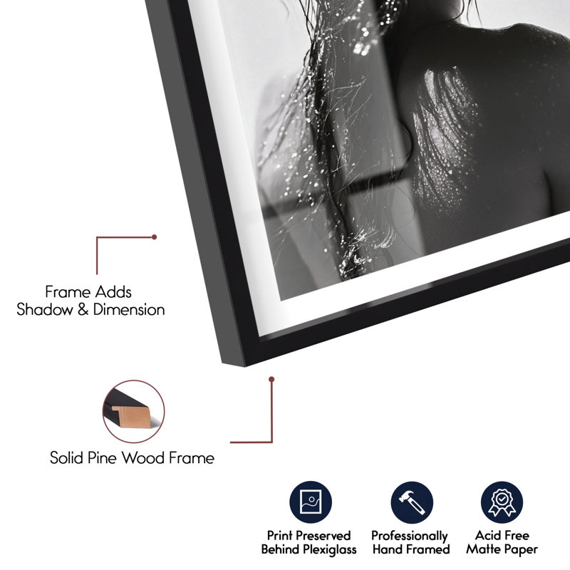 «Ashfall Wet Shadowbox Print» par Notoriart, H 55 po x l 37 po, Noir