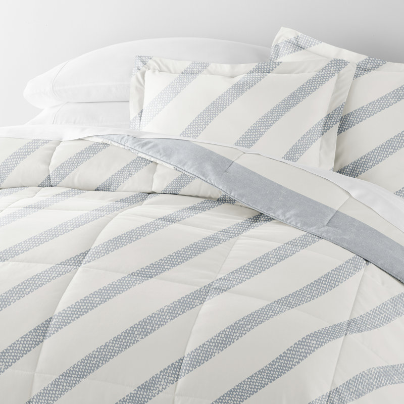 Down Alternative Distressed Stripe Reversible Comforter Set, Queen Comforter + 1 Pillow Sham