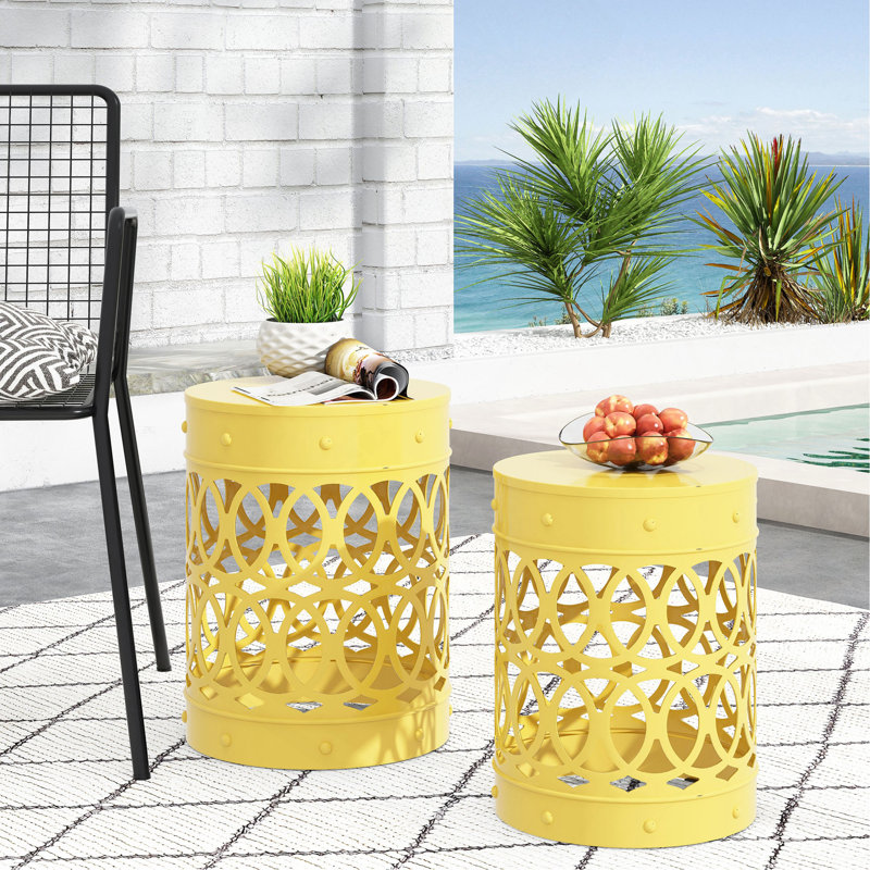 Table de bout d'extérieur en métal S / 2, Yellow