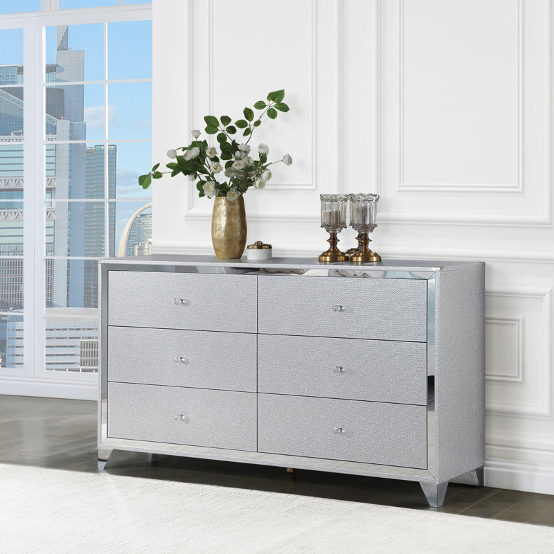 Commode argentée à 6 tiroirs Caree