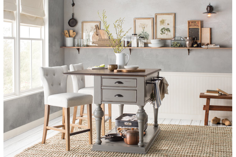 12 Farmhouse Kitchens That Are Seriously Stunning (With Photos!)