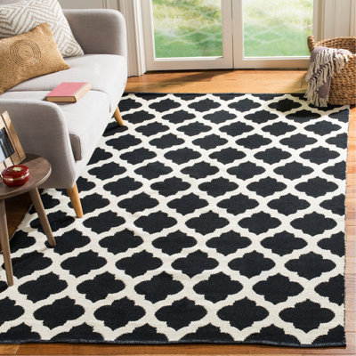 Romona Hand Woven Cotton Geometric Rug