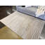 Cozy Mocha Waves: Tapis abstrait beige ton sur ton - Nude 24-310937196