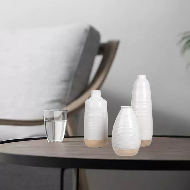 Series 4 White Decorative Vases - Ceramica Plus
