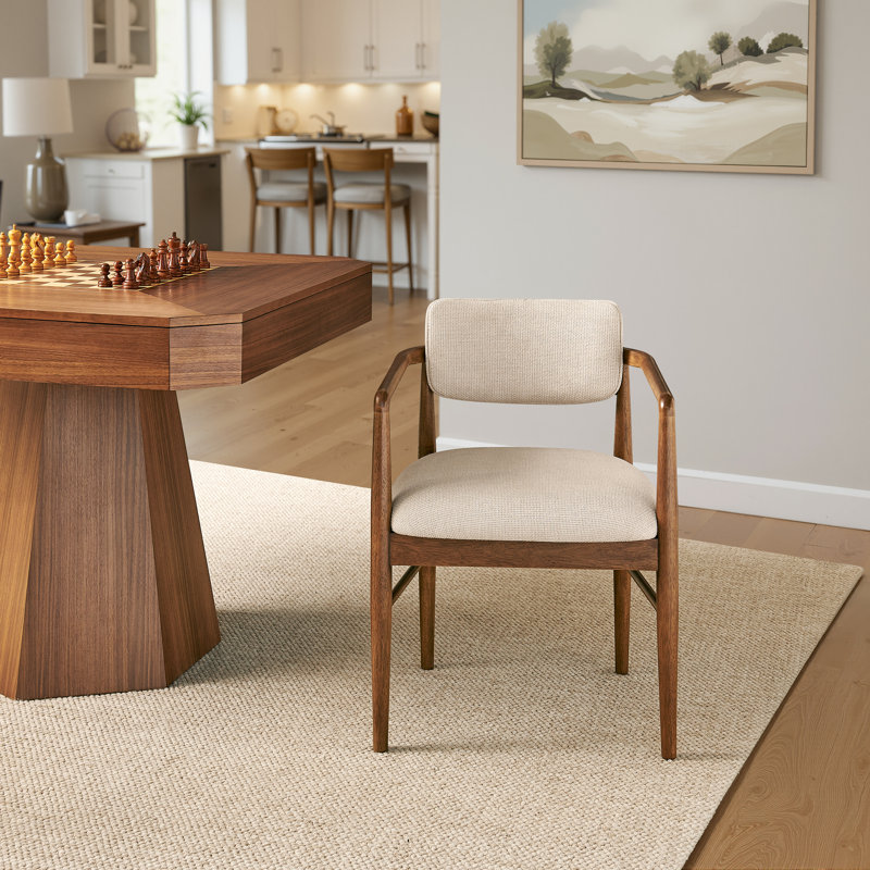 CHAISE HEXTON