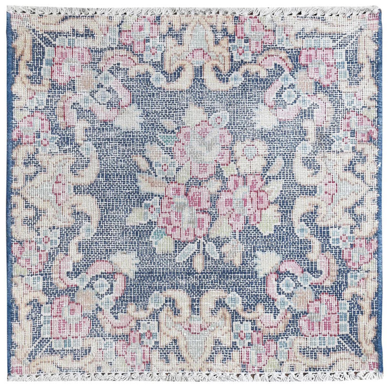 Tapis oriental carré carré en laine nouée à la main délavée à l'allure vieillie 1 pi 7 po x 1 po 7 po bleu marine et vieux persan Kerman