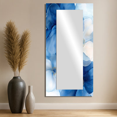 Bleu et blanc, cornouiller délicat, pétales de fleurs II - miroir floral pour décoration murale - imprimé sur métal