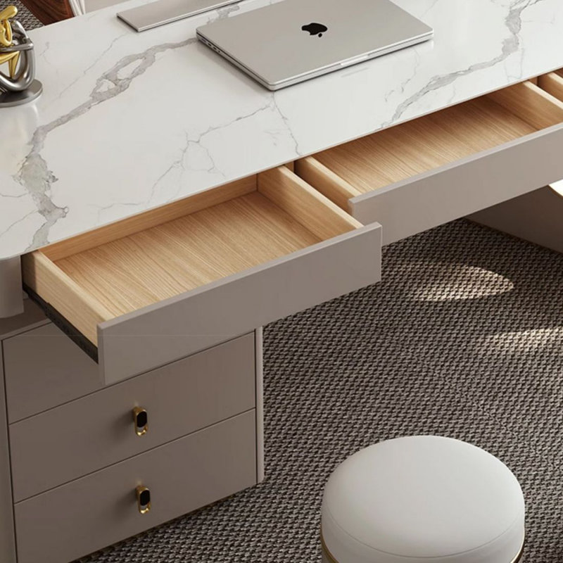 Bureau de direction blanc rectangulaire en pierre frittée avec tiroirs, H 29,53 po x l 70,87 po x P 27,56 po
