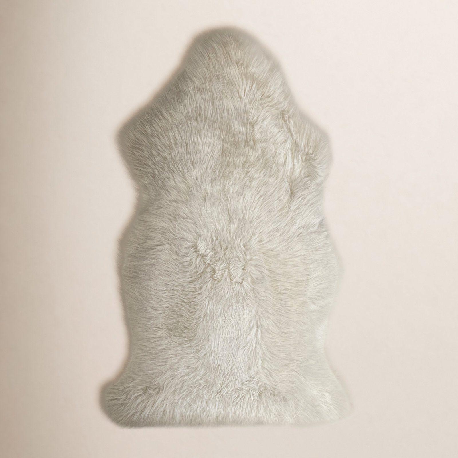 Licola Sheepskin Birch Rug, Novelty 2' x 3'