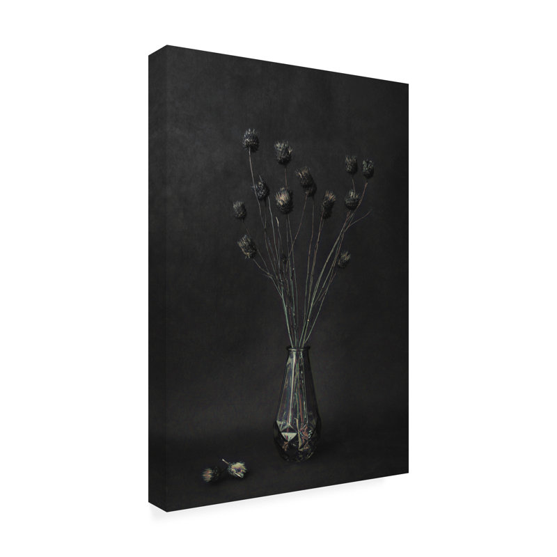Sombre sur toile, L 16 po x H 24 po