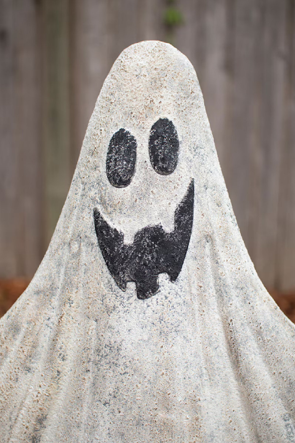 2-Piece Metal Ghost Garden Stake Set