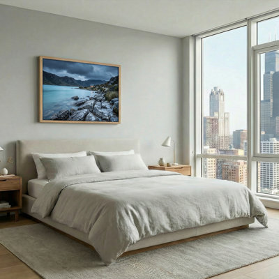 Ensemble de 1 tableau sur toile représentant un lac de montagne