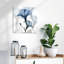 «Blue Xray Floral» par Albert Koetsier - reproduction de photo non encadrée sur verre