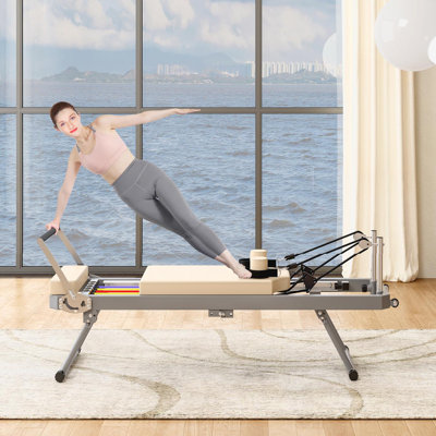 Machine de Pilates Reformer pour l'entraînement à domicile, équipement de Pilates pliable avec ressorts en alliage de haute résistance pour débutants, jusqu'à 330 lb, beige