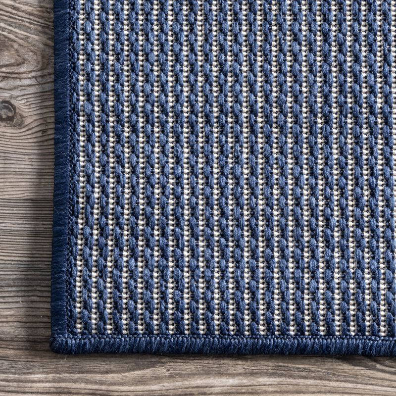 Quinlynn Southwestern Indoor / Outdoor Rug, Rectangle 6'7" x 9'