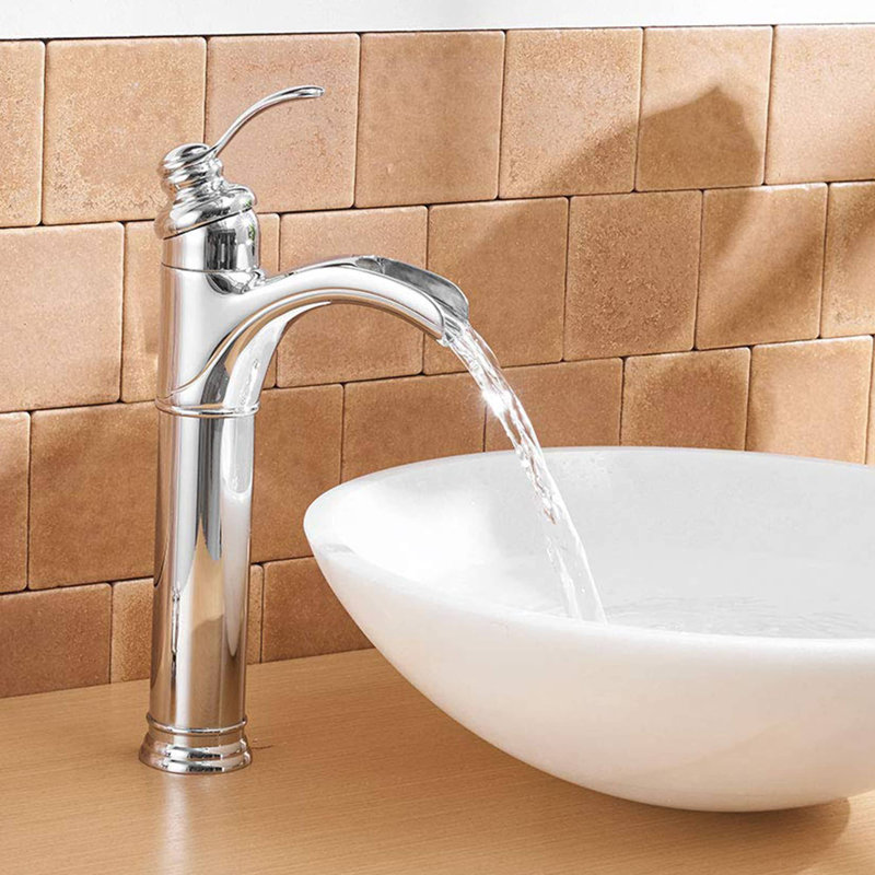 Single-handle Bathroom Faucet with Drain Assembly, Polished Chrome