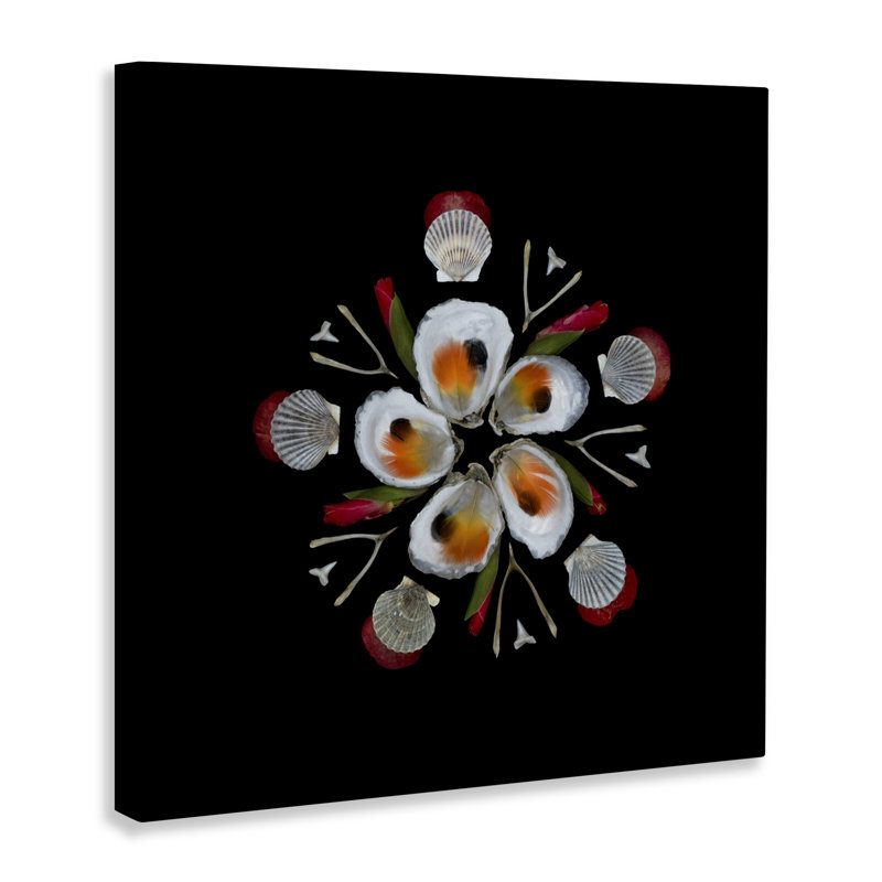«Nautical Oysters Mandala», conception par Beth Adoette, H 30 po x l 30 po