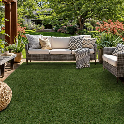 Indoor/Outdoor Artificial Grass Area Rug – Premium Extra-Dense Turf