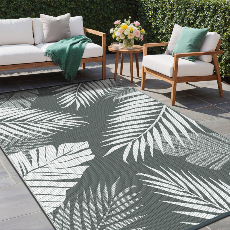 Reversible Waterproof Indoor /Outdoor Area Rug, Grey/White, Rectangle 122 x 183 cm