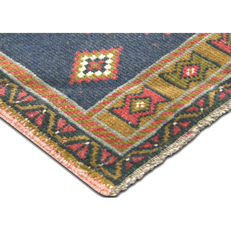 Yastic One-of-a-Kind 1'9" X 2'10" Area Rug