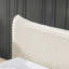 Grand lit plateforme tapissier-921765088