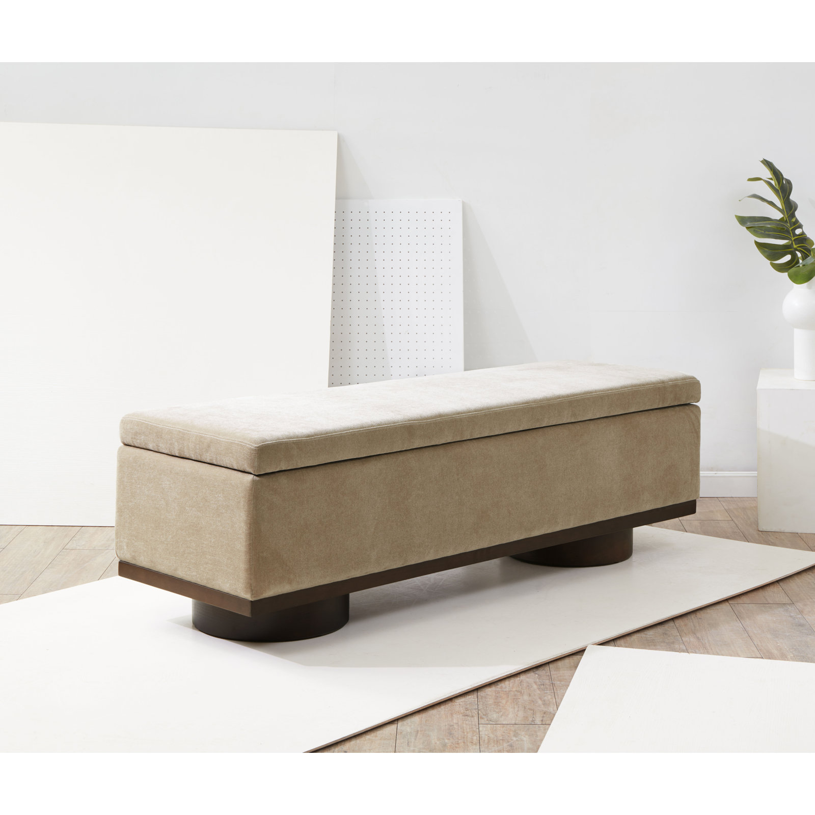 Morje 61" Linen Entryway Bench, Light Brown Velvet, Walnut