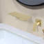 Robinet cascade de lavabo de salle de bain-111845725